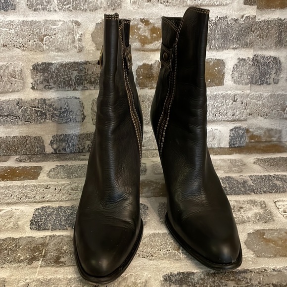 Coach Nancie Soft Calf Black Pebbled Leather Heeled Bootie Made in Italy - Picture 2 of 16